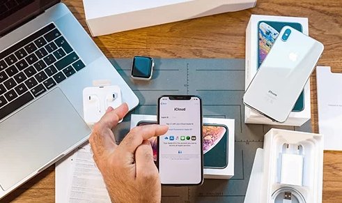 Một phần mềm của Israel có thể xâm nhập iCloud, Google Drive