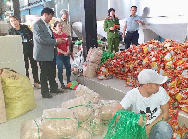 Thanh, kiểm tra 3 212 cơ sở sản xuất kinh doanh thực phẩm