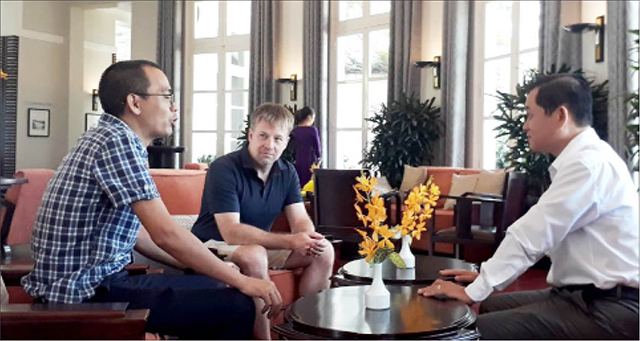 The world s top blogger promotes Hue tourism