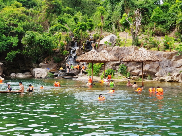 Xử lý nhiều trường hợp vi phạm hành chính trong lĩnh vực du lịch