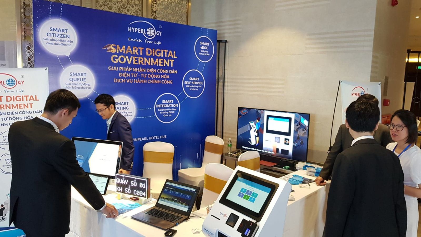 Hue displays many leading technology achievements