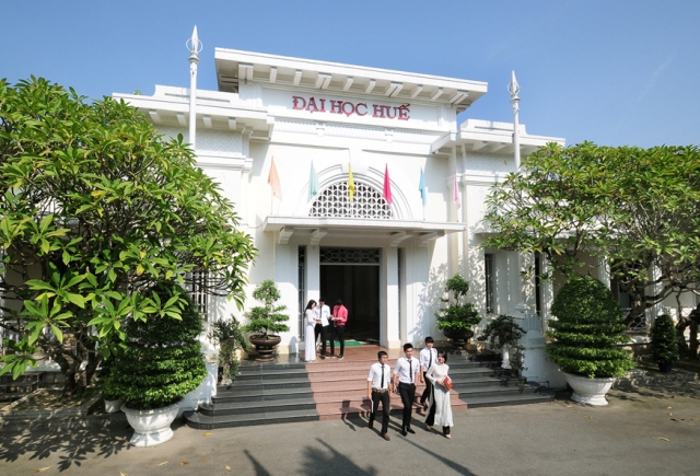 Đại học Huế tăng 2 bậc trong bảng xếp hạng đại học Webometrics