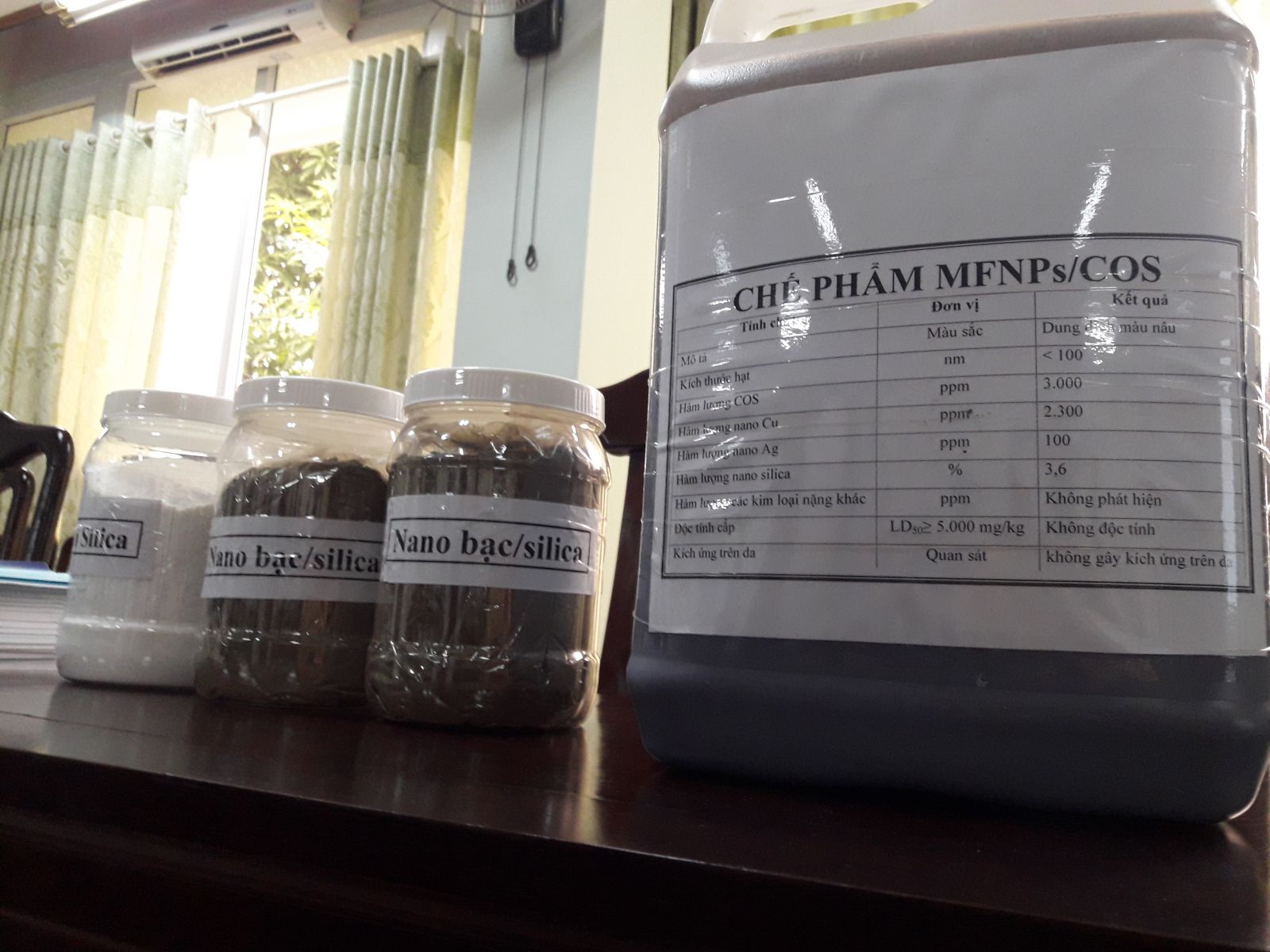 Hue University of Science prepares diseases resistance nanoparticles for rice