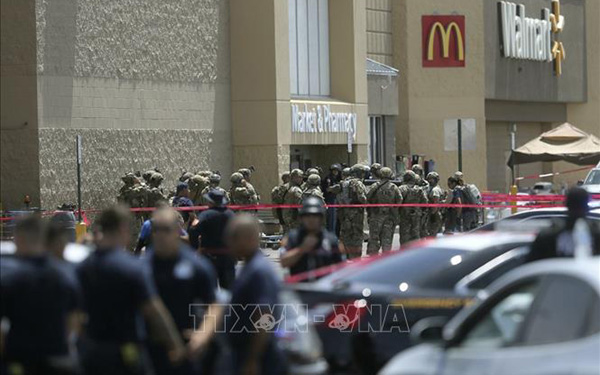 Tổng thống Donald Trump lên án các vụ xả súng liên tục xảy ra ở Mỹ