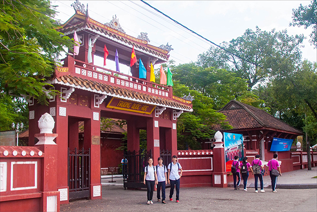 Huy chương  khát vọng - Bài 1  Ngôi trường mơ ước