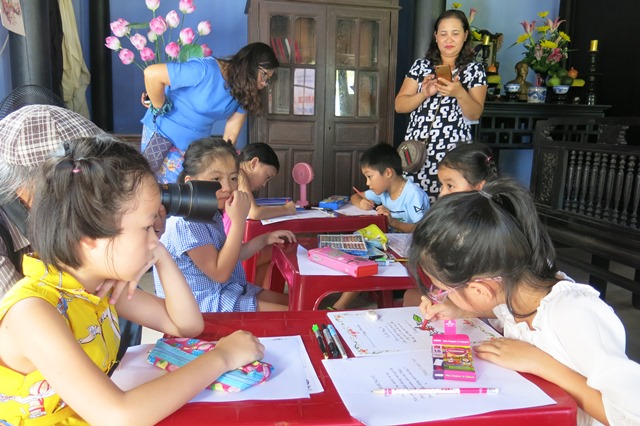 Thiếu nhi tìm hiểu, khám phá Nhà lưu niệm Chủ tịch Hồ Chí Minh