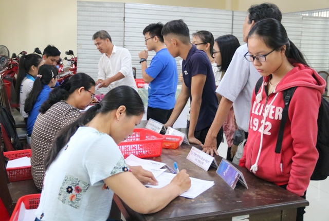 ĐH Huế tuyển bổ sung hơn 3 000 chỉ tiêu của hai phương thức xét tuyển