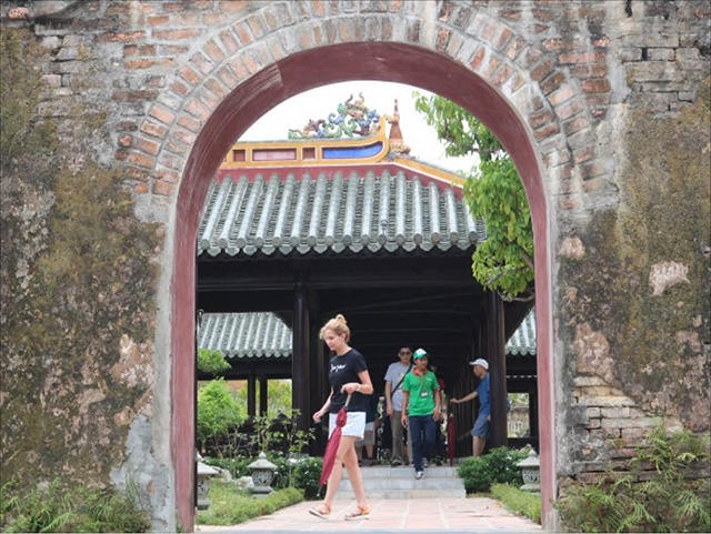 Tránh để di tích Huế “rớt hạng” vì bảo tồn, trùng tu – bài 2 Nguồn lực thiếu về mọi mặt