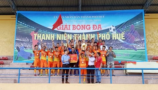Phường Đúc gây bất ngờ tại giải bóng đá thanh niên thành phố Huế