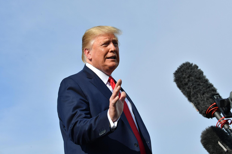 Tổng thống Trump trấn an dư luận trước mối lo suy thoái kinh tế