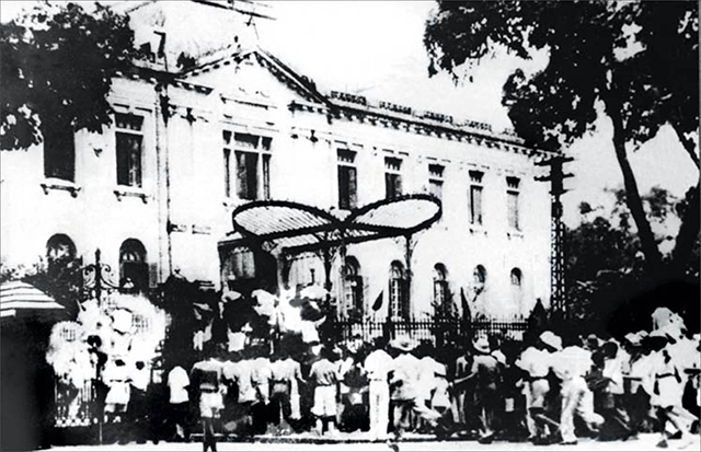 Cách mạng tháng Tám là một dấu mốc quan trọng