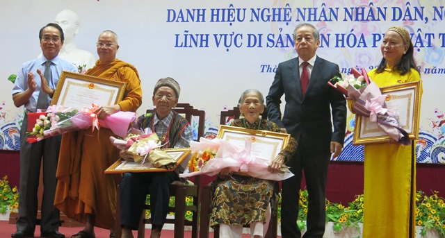 17 nghệ nhân được trao tặng danh hiệu Nghệ nhân Nhân dân, Nghệ nhân Ưu tú