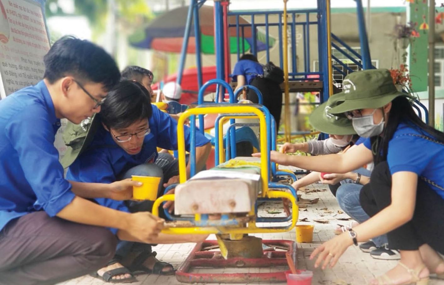 Góp sức trẻ xây dựng quê hương