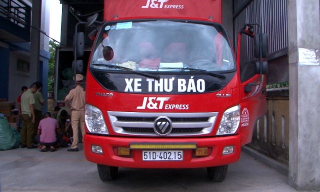 Xe chuyển phát nhanh vận chuyển hàng không rõ nguồn gốc