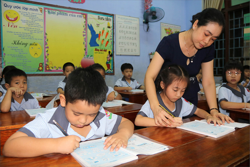 Không thả bóng bay, không chạy theo thành tích
