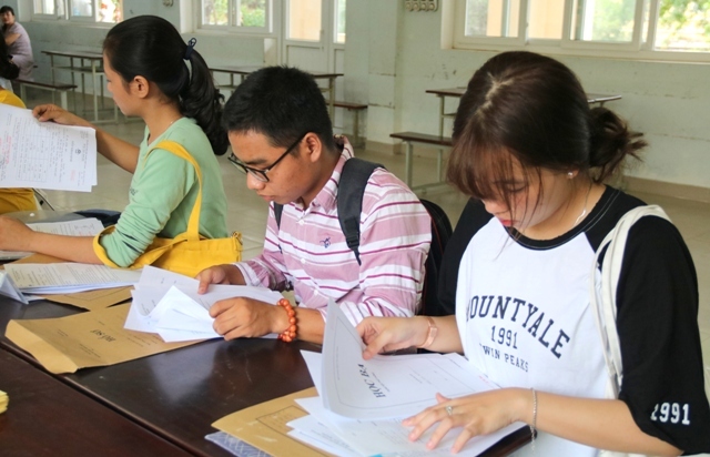 Cạn nguồn, khó tuyển bổ sung