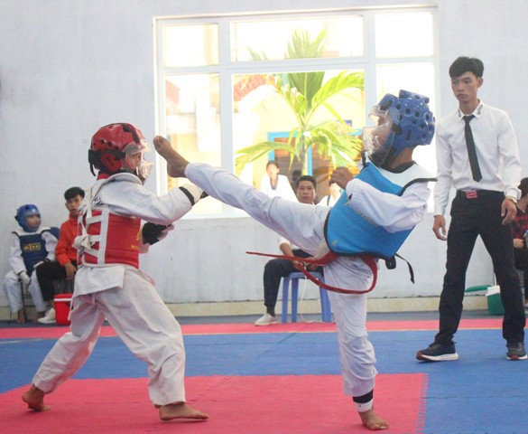 Nghị lực, ý chí của các võ sỹ “nhí” tại giải vô địch Taekwondo trẻ