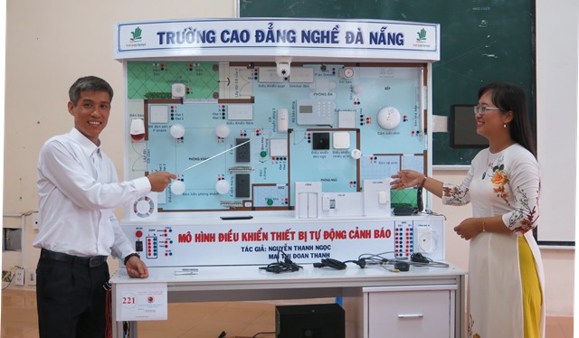 Thiết bị tự làm Sát với bài giảng, tiết kiệm chi phí