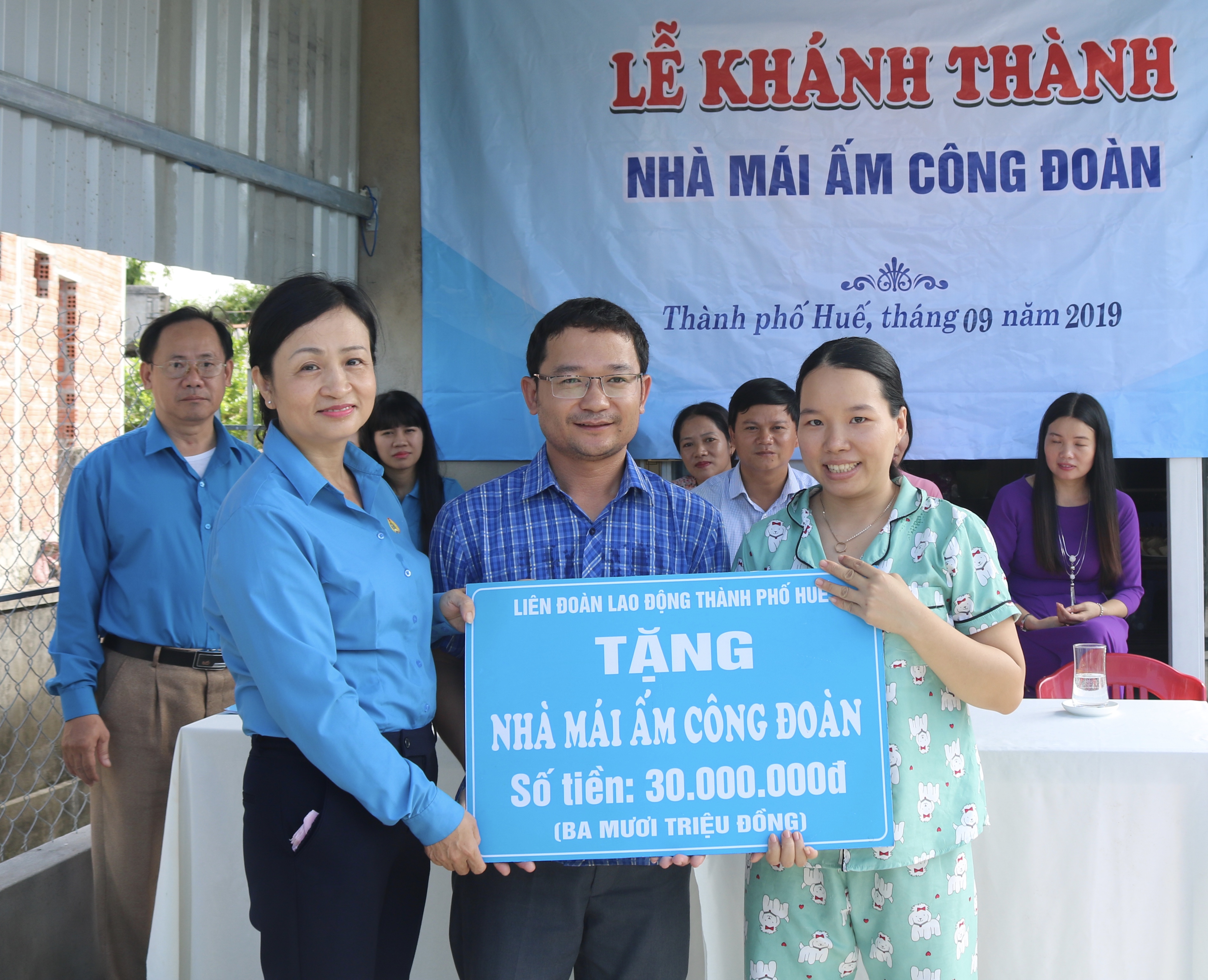 Khánh thành hai Mái ấm Công đoàn cho đoàn viên khó khăn