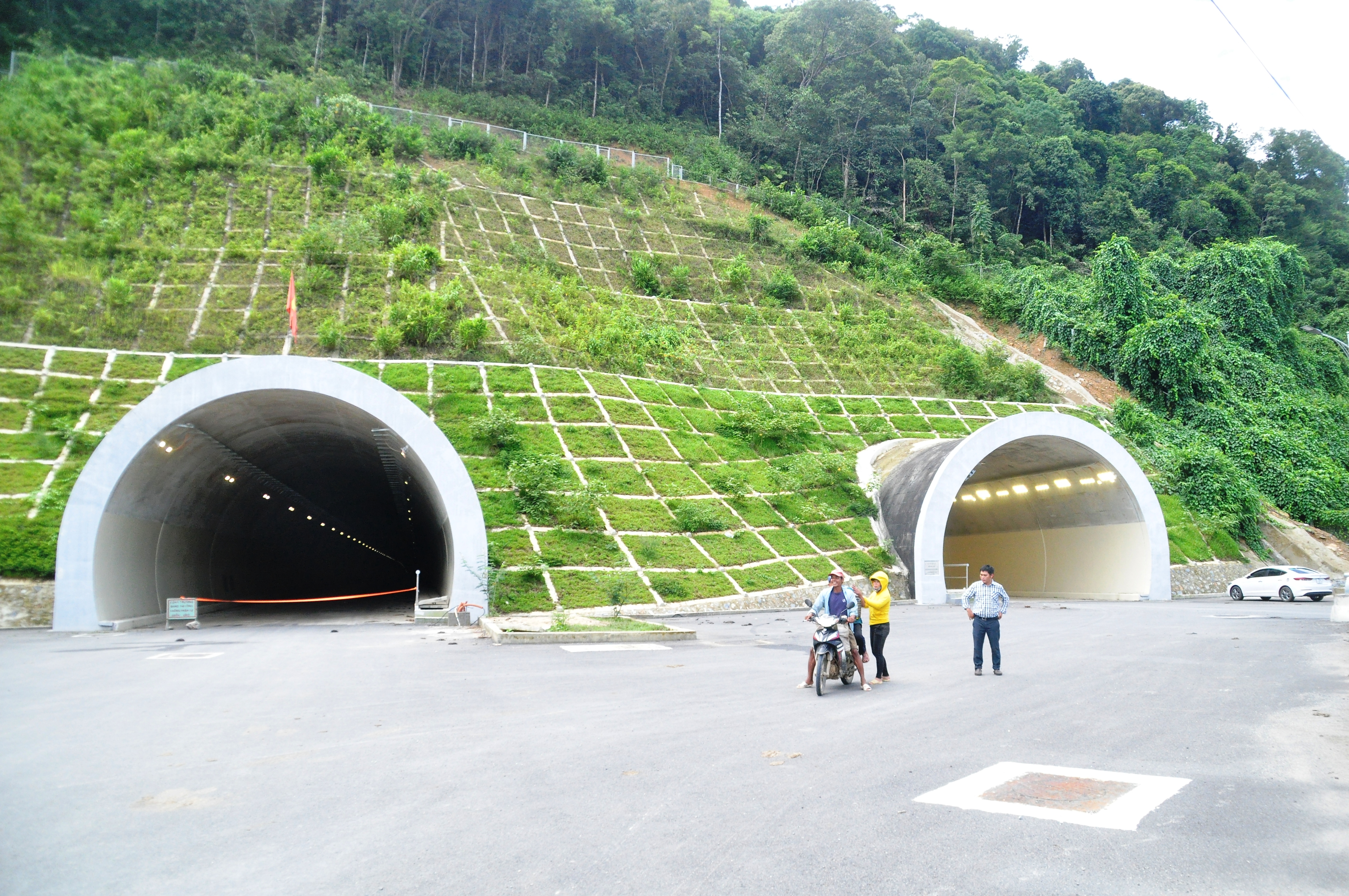 Bên trong hầm đường bộ 1 500 tỷ đồng