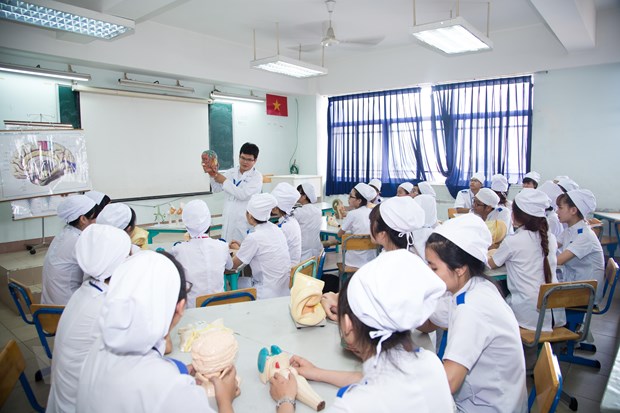 Bộ Y tế Sắp xếp các cơ sở đào tạo thành Đại học Khoa học sức khỏe