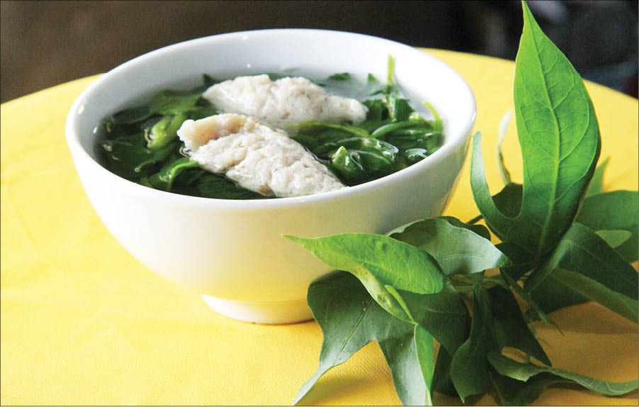 Featherback fish with sweet potato shoots