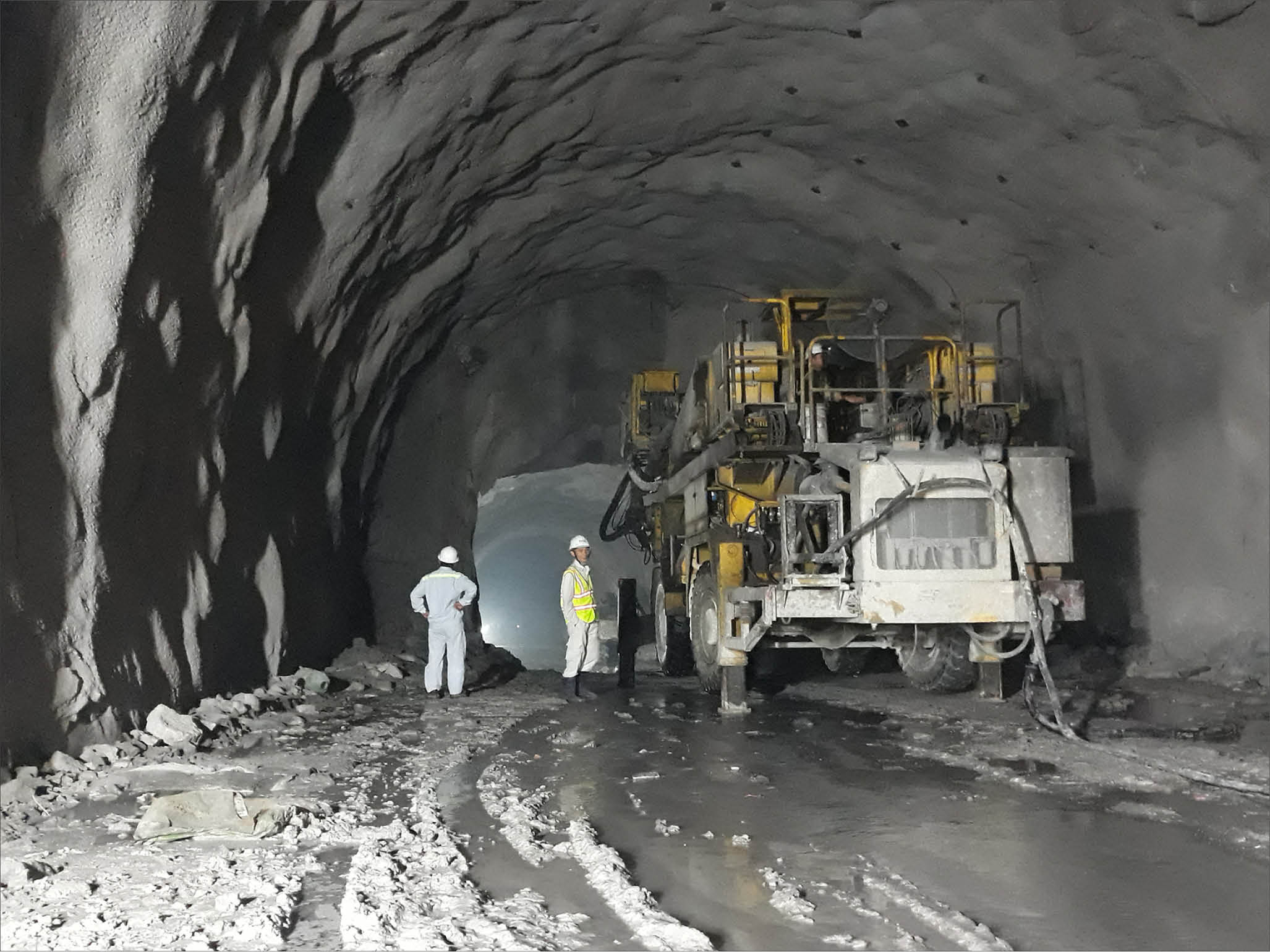 Chuẩn bị thông hầm nghìn tỷ