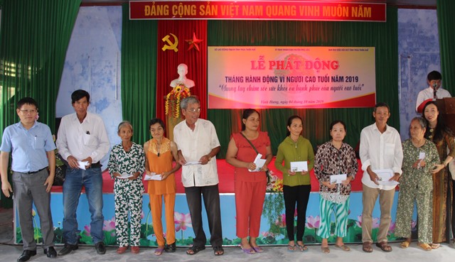 Quan tâm, chăm sóc người cao tuổi