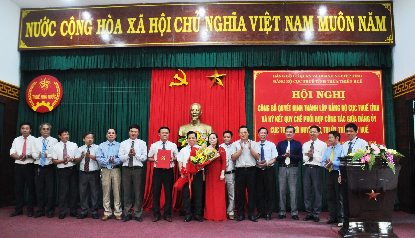 Thành lập Đảng bộ Cục Thuế tỉnh