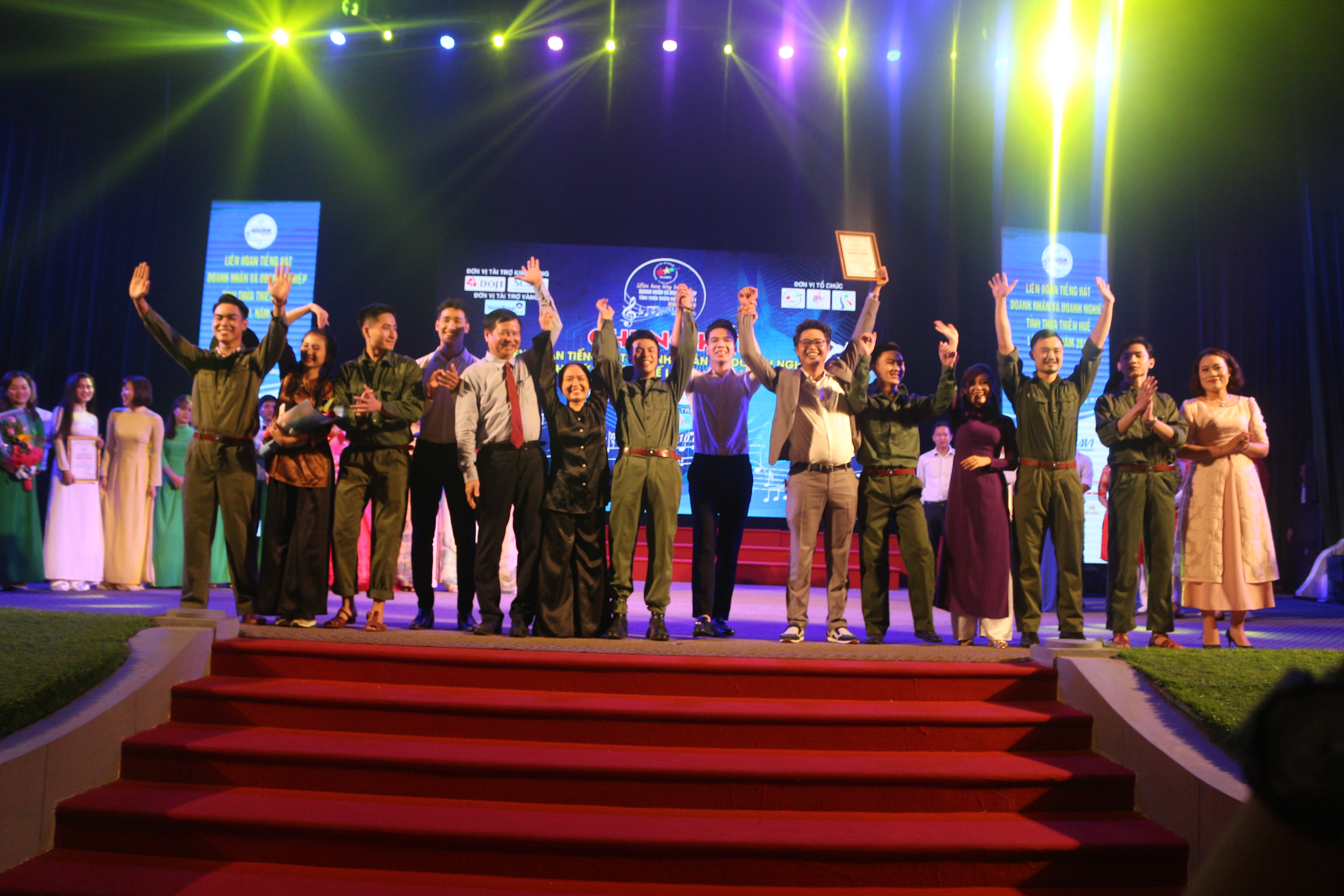 Trao 16 giải thưởng tại Liên hoan tiếng hát doanh nhân - doanh nghiệp