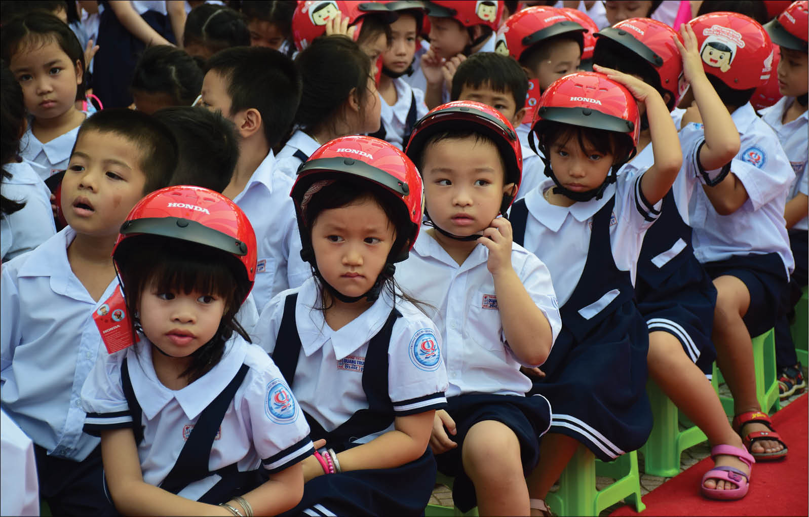 Nhiều khoản thu đầu năm học Phụ huynh “bạc mặt” lo tiền