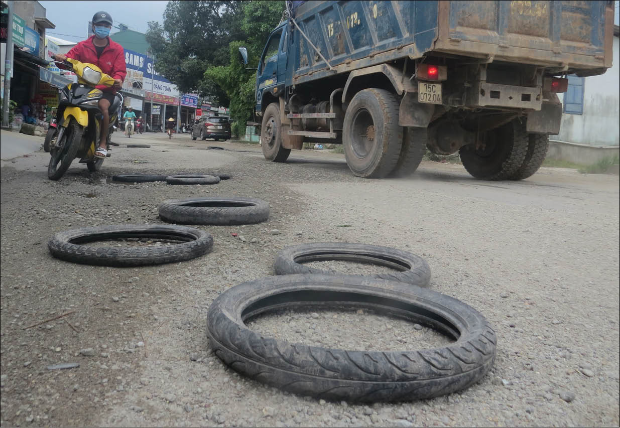 Sửa chữa hư hỏng trên Tỉnh lộ 11A trong đầu tháng 10 2019