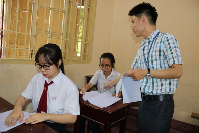 Nhiều băn khoăn việc thi THPT quốc gia trên máy tính