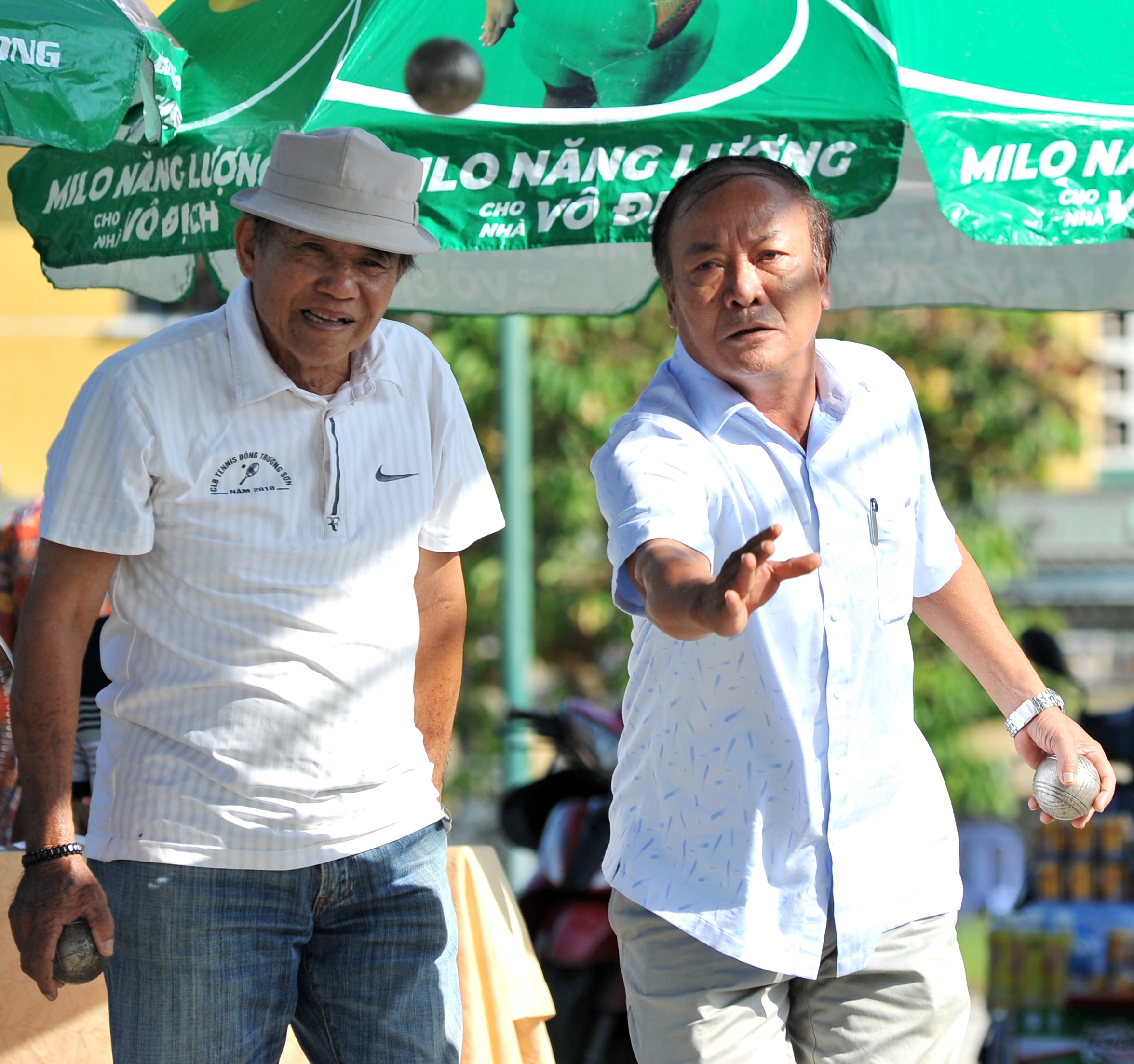 U70 tranh tài bi sắt