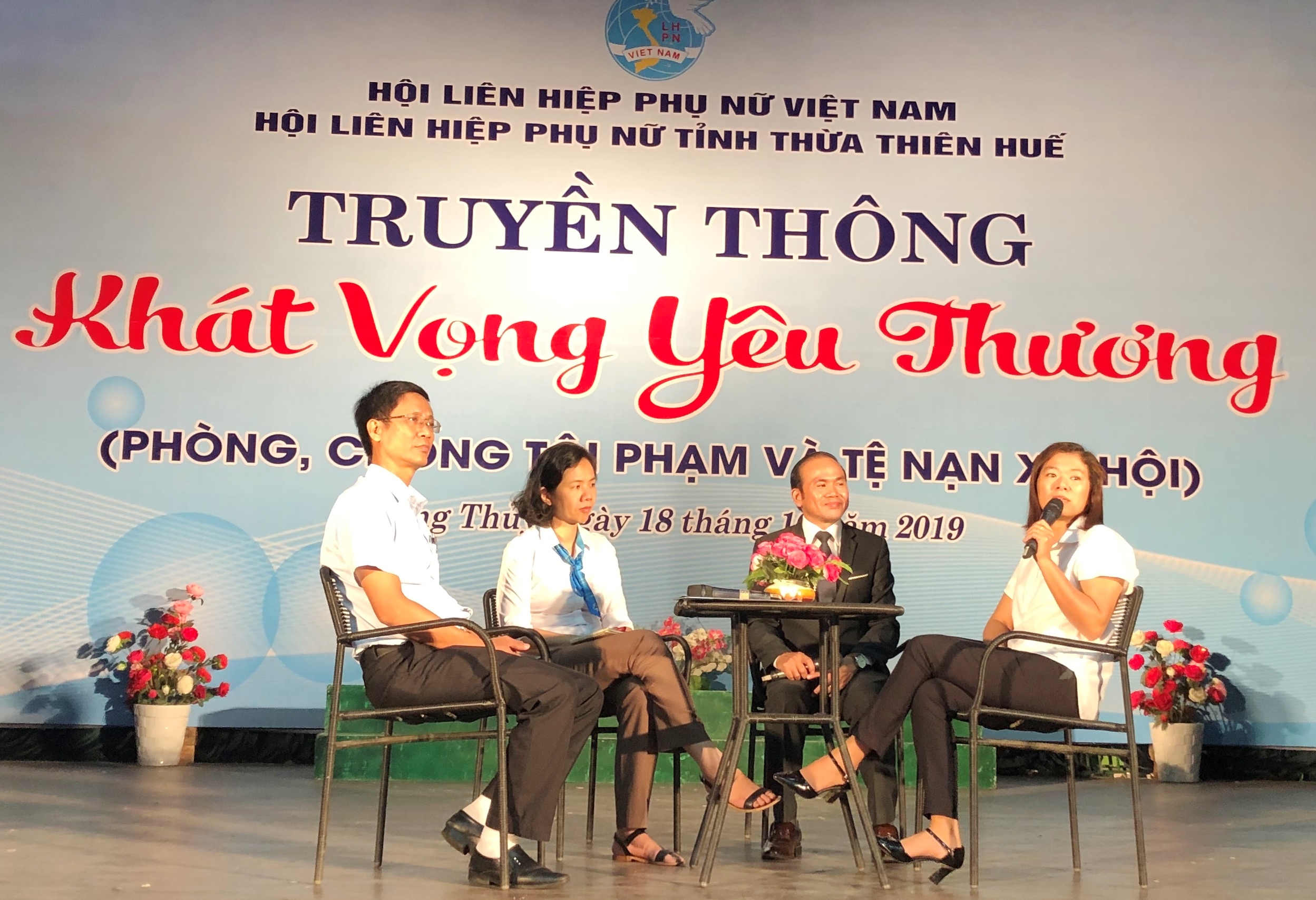 Khát vọng yêu thương