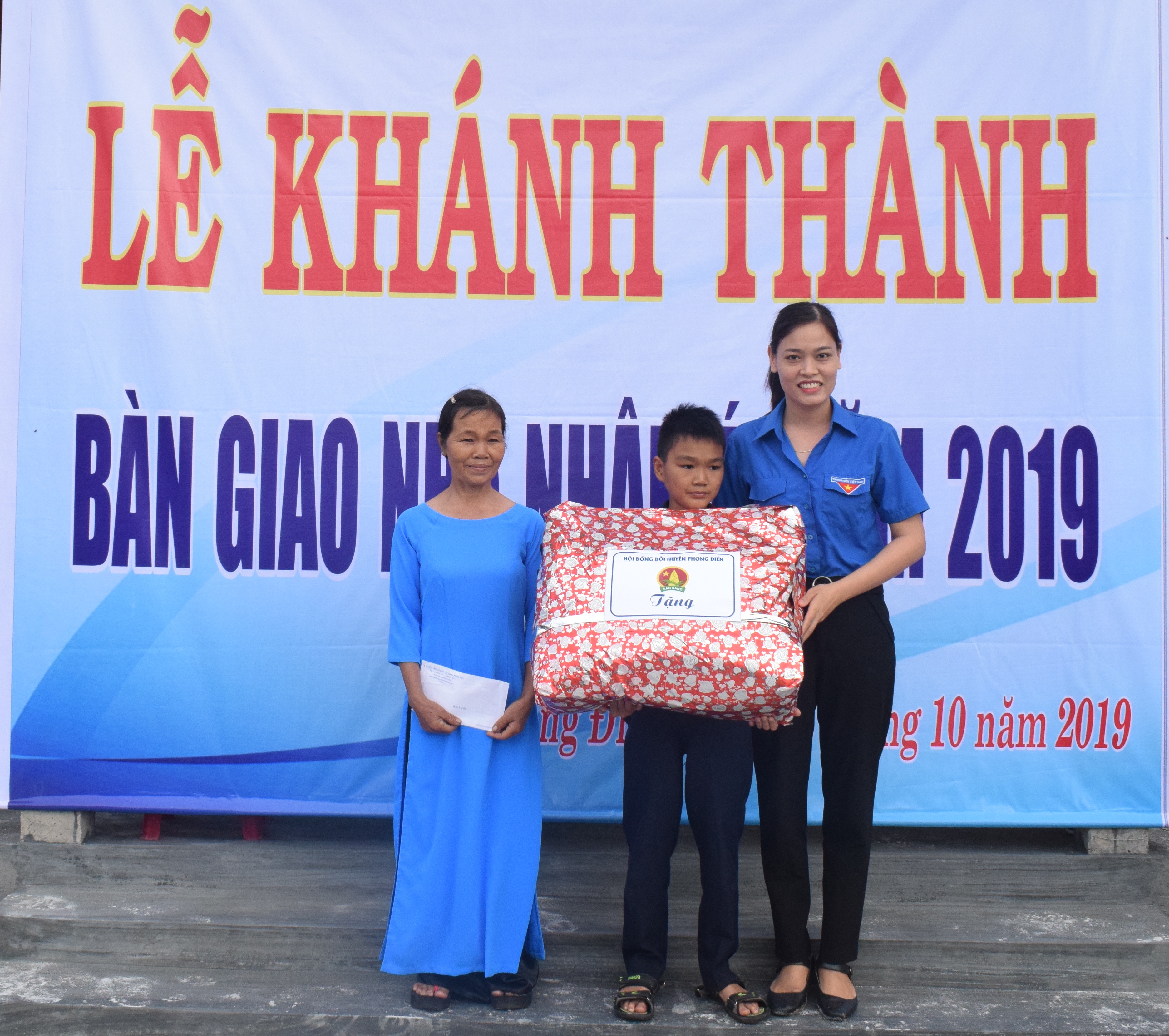 Phong Điền Khánh thành Nhà Nhân ái tặng đối tượng chính sách