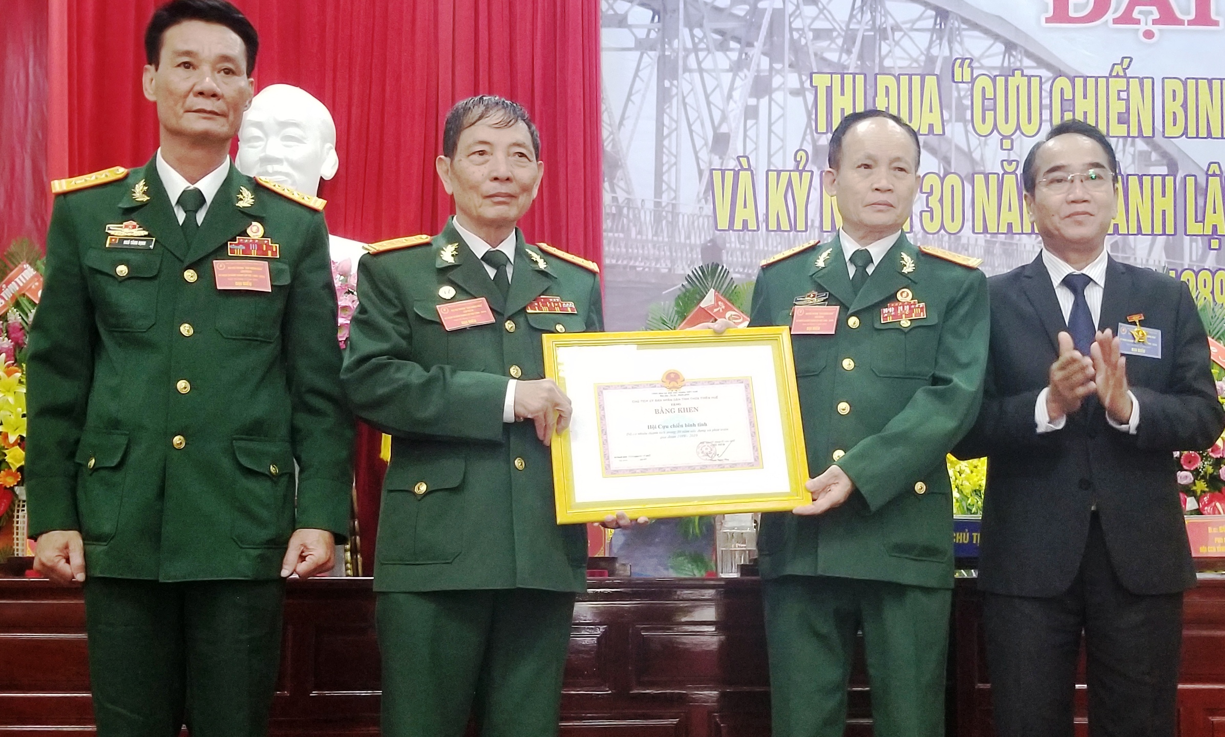 Tiếp tục đẩy mạnh phong trào thi đua Cựu chiến binh gương mẫu