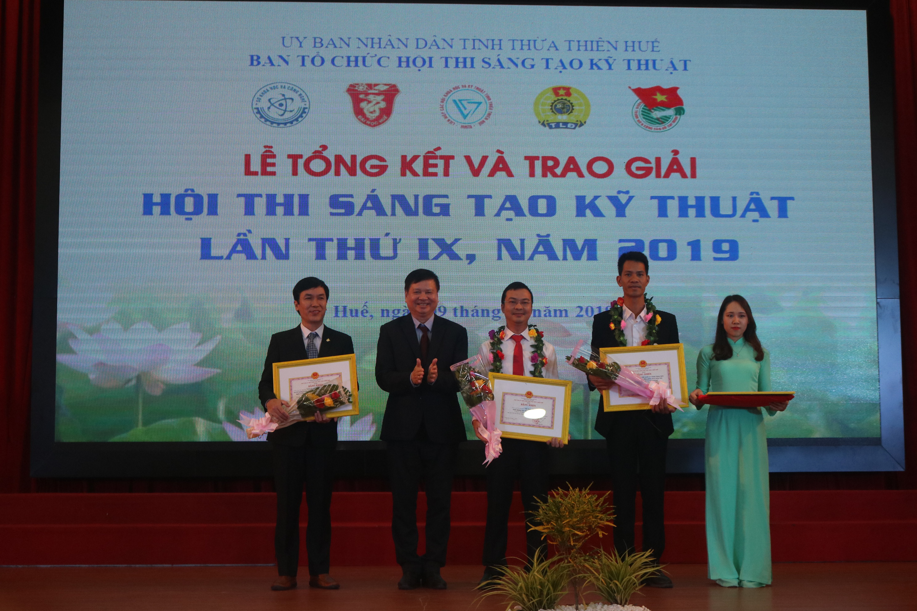 Cầu nối đưa giải pháp kỹ thuật vươn xa