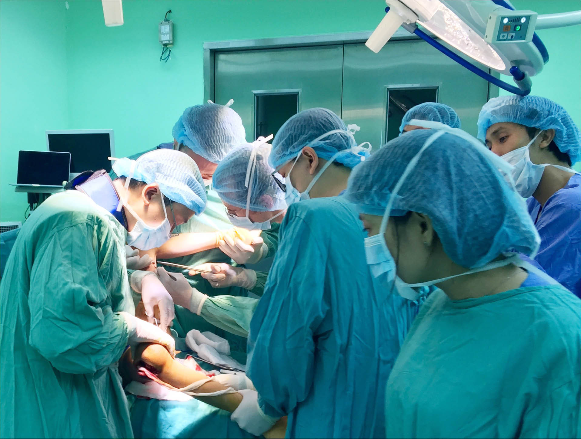 Y tế tư nhân - thị phần còn rộng rãi