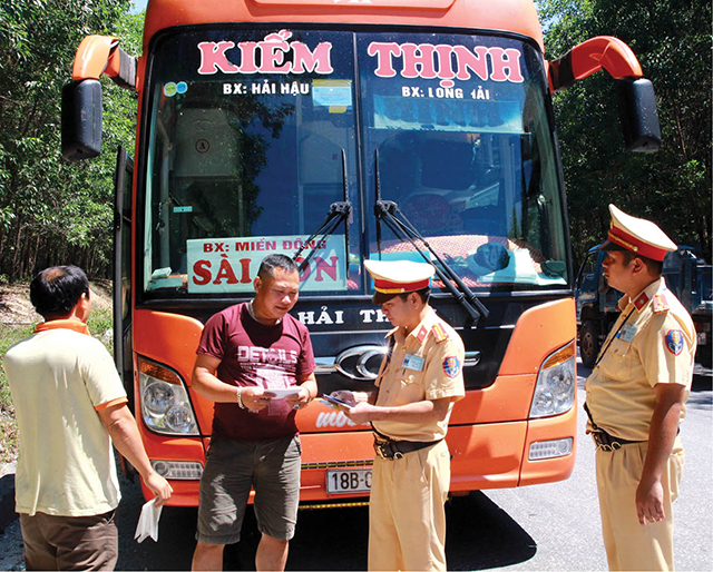 Biên bản xử phạt vi phạm Luật Giao thông đường bộ Không có dấu treo, vẫn đảm bảo tính pháp lý