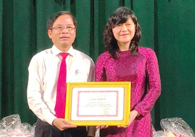 Cô giáo “mát tay” luyện học sinh giỏi