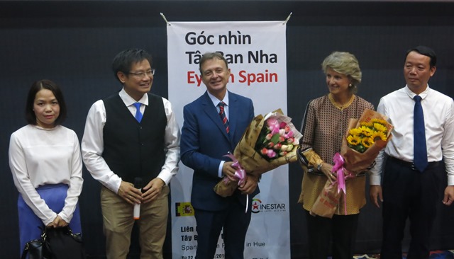 Khai mạc liên hoan phim Tây Ban Nha tại Huế