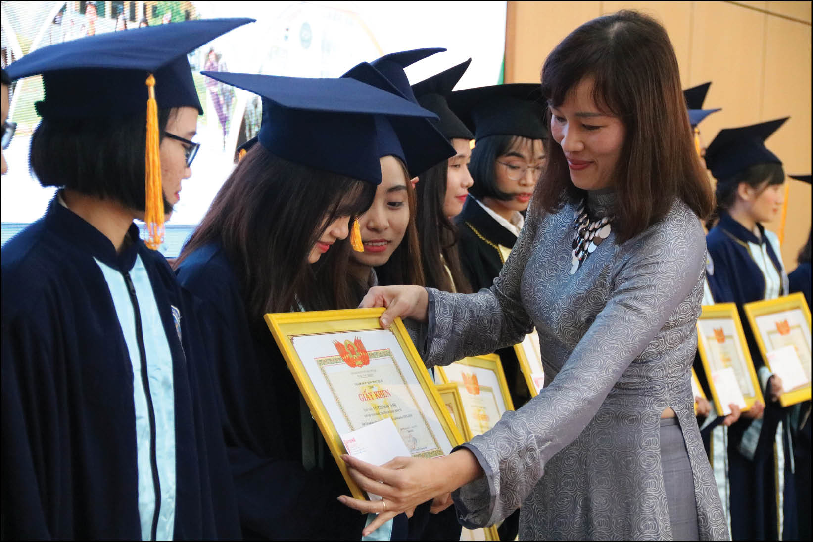 Đảm bảo chất lượng đại học từ kiểm định