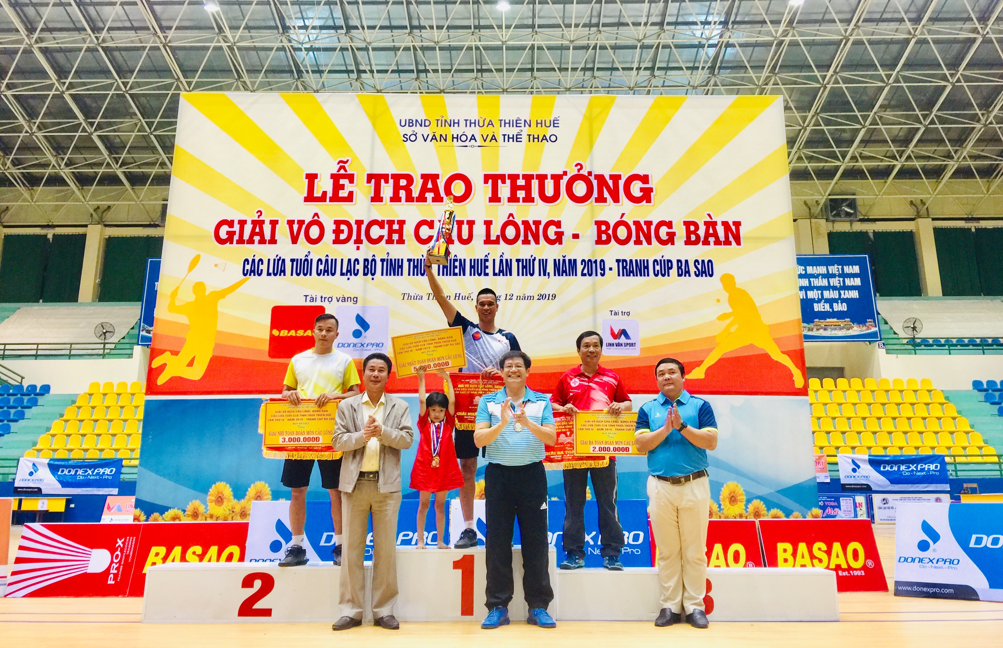 Bế mạc giải vô địch cầu lông - bóng bàn các lứa tuổi CLB tỉnh 2019