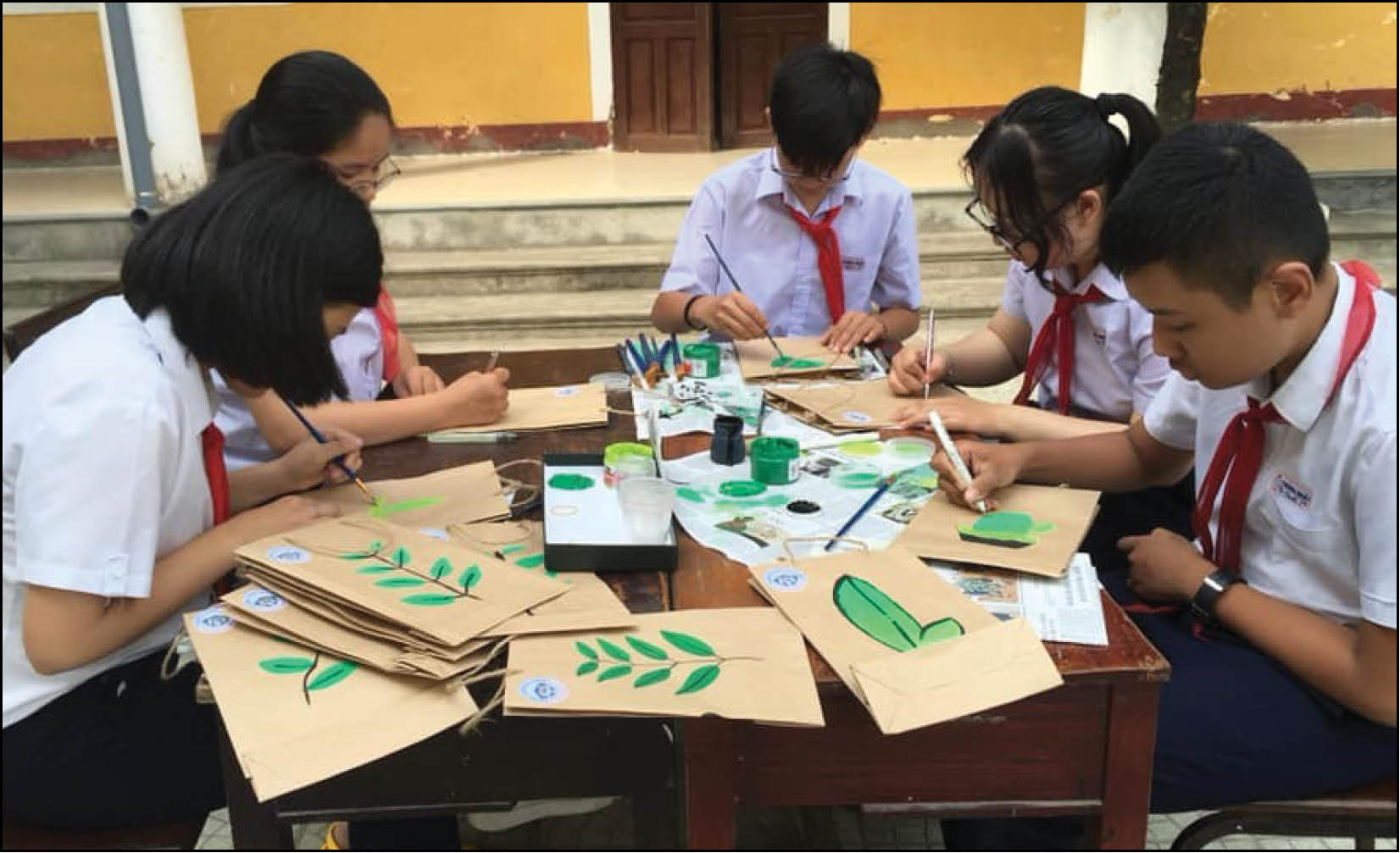 Bảo vệ môi trường từ những việc thiết thực