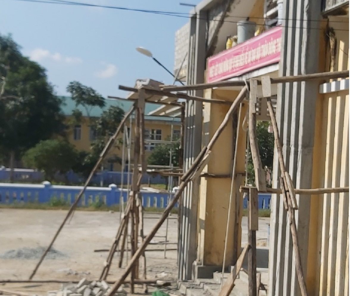 Sập giàn giáo, một công nhân tử vong