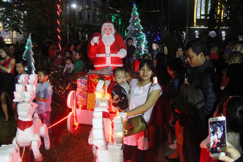 Đón Giáng sinh giữa tiết trời mát mẻ
