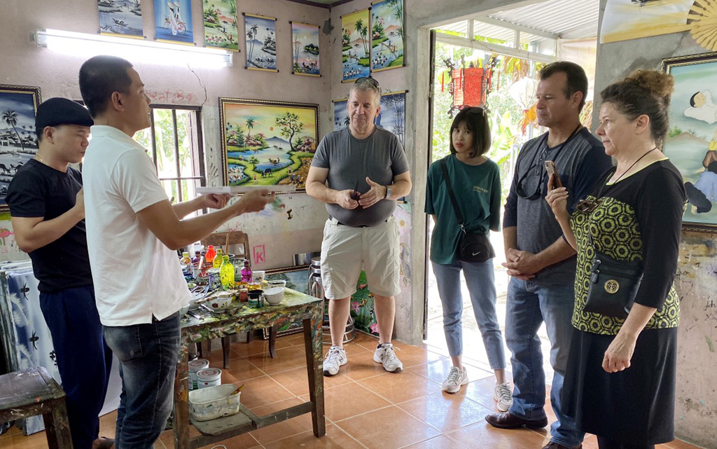 Sản xuất phim quảng bá chung của ba địa phương