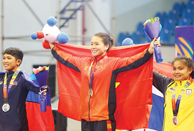 Cô gái không có đối thủ