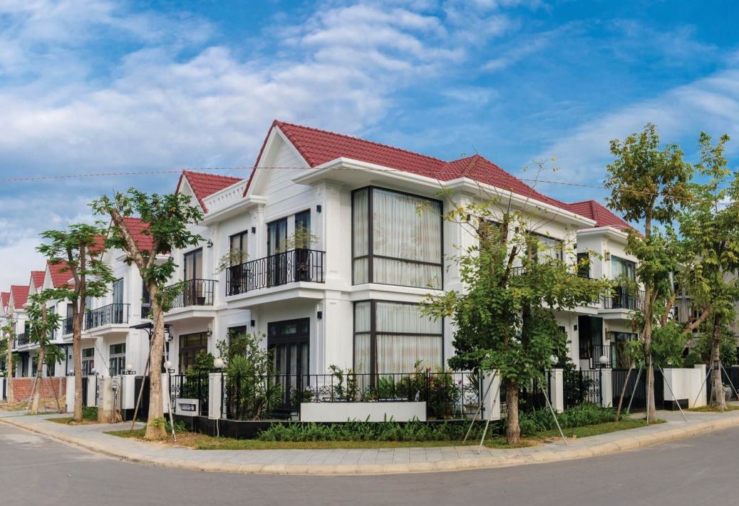 Huế tăng trưởng từ bất động sản, tại sao không